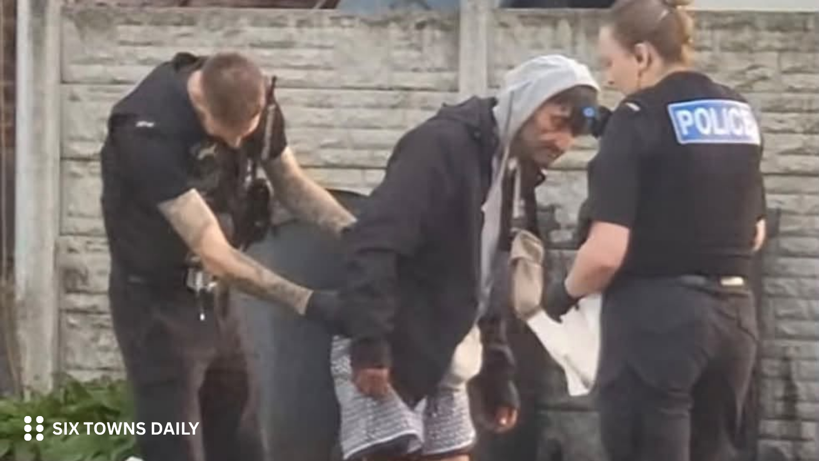 Police swoop on Burslem this morning as people arrested in street operation